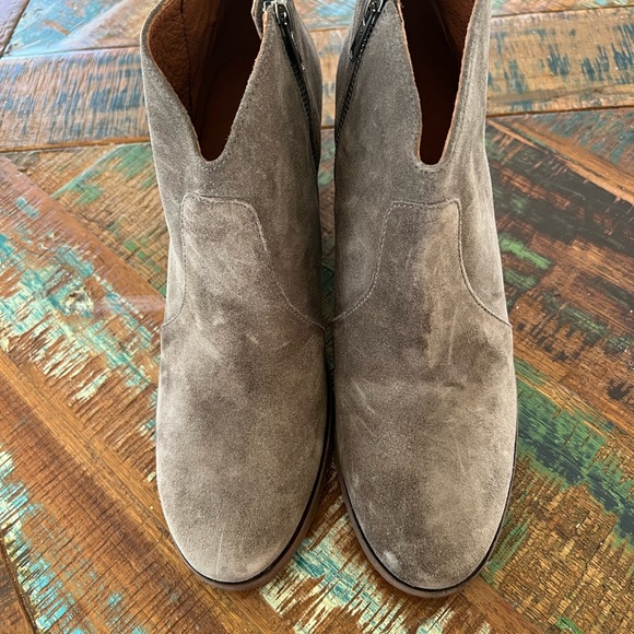 Brand new sold out Frye Nora bootie - Picture 5 of 9